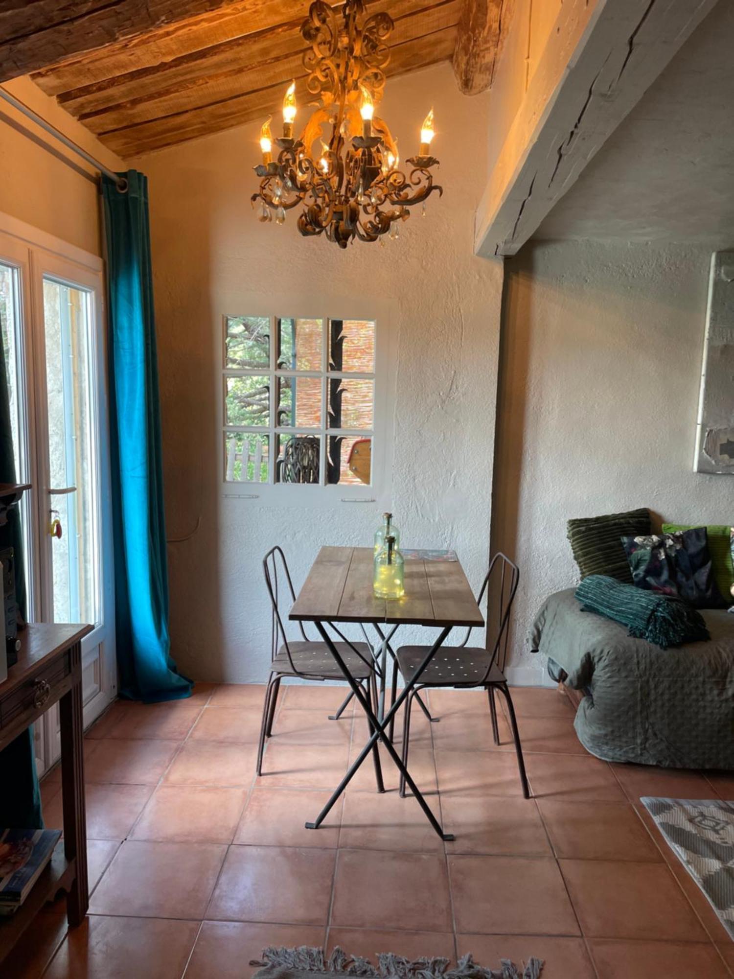 Chambre Familiale Avec Terrasse Aux Portes Du Verdon Apartment Trigance Exterior foto